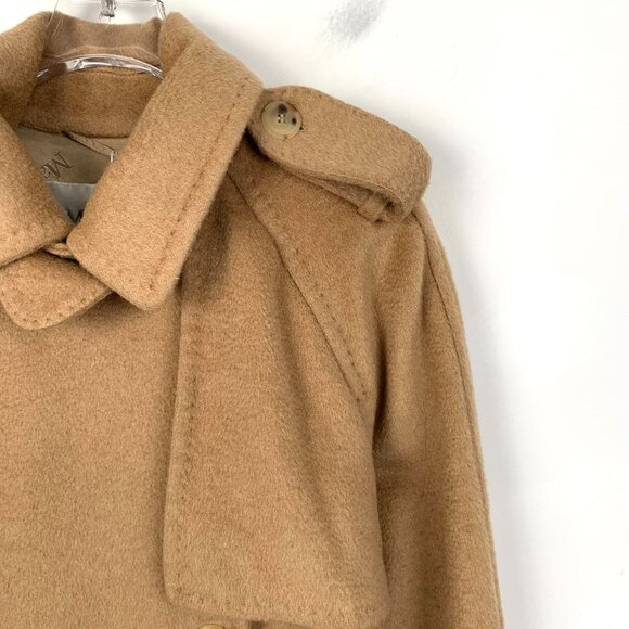 Maxmara Camel Double-Breasted Belted Coat Size 40 Medium Made In Italy 95% Camel - Picture 7 of 8